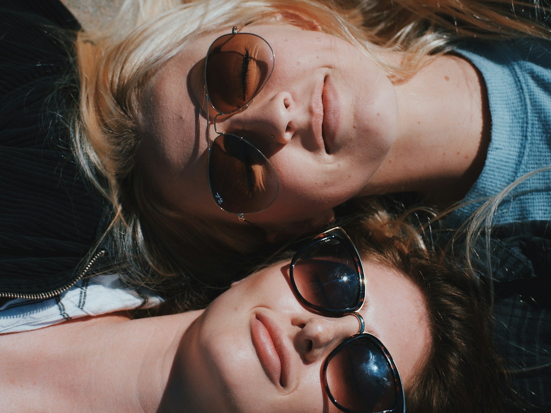 Best Glasses for Round Faces: A Quick Guide