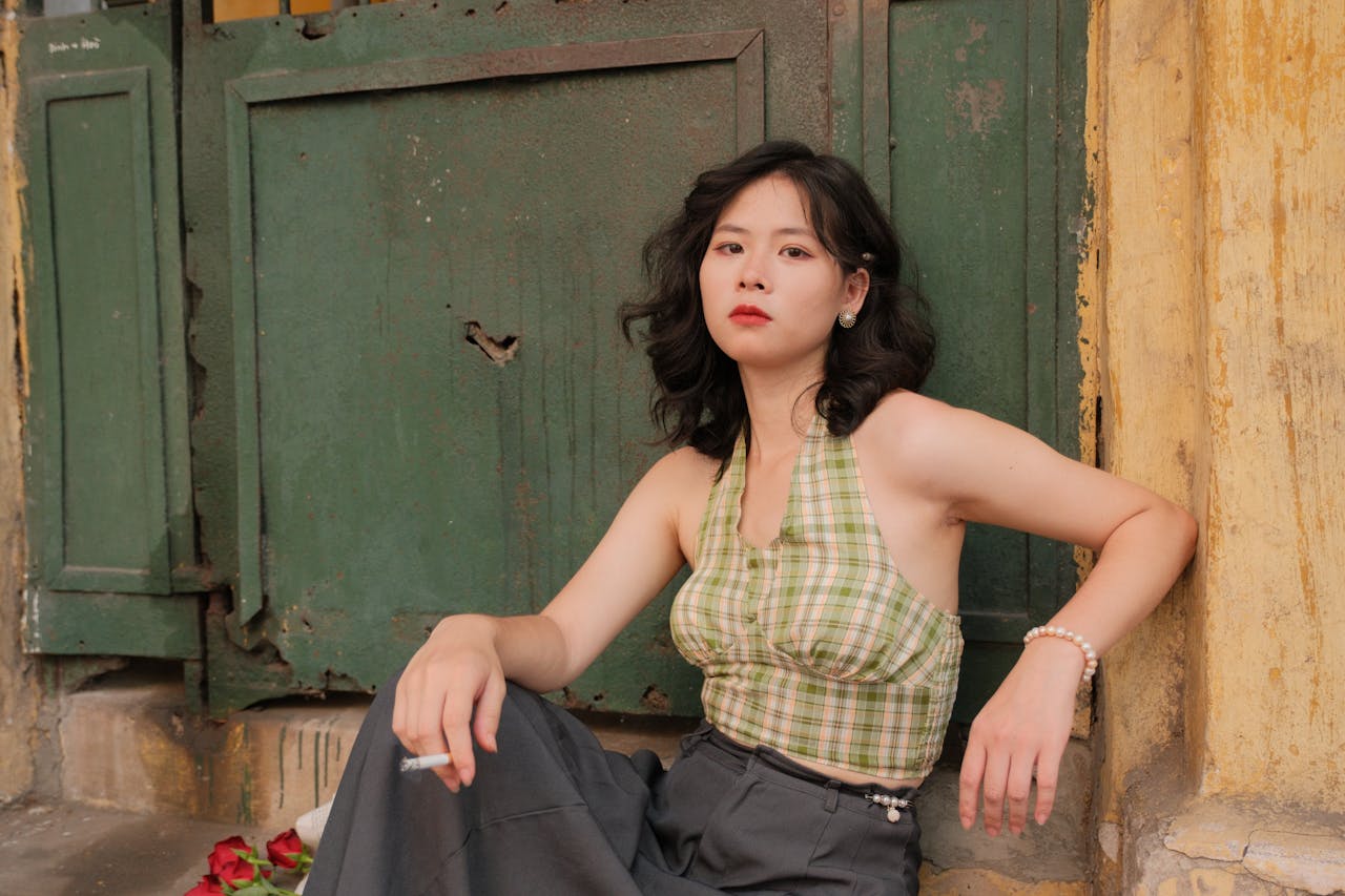 Top Accessories to Wear to Spring Festivals in 2025: Style Meets Function