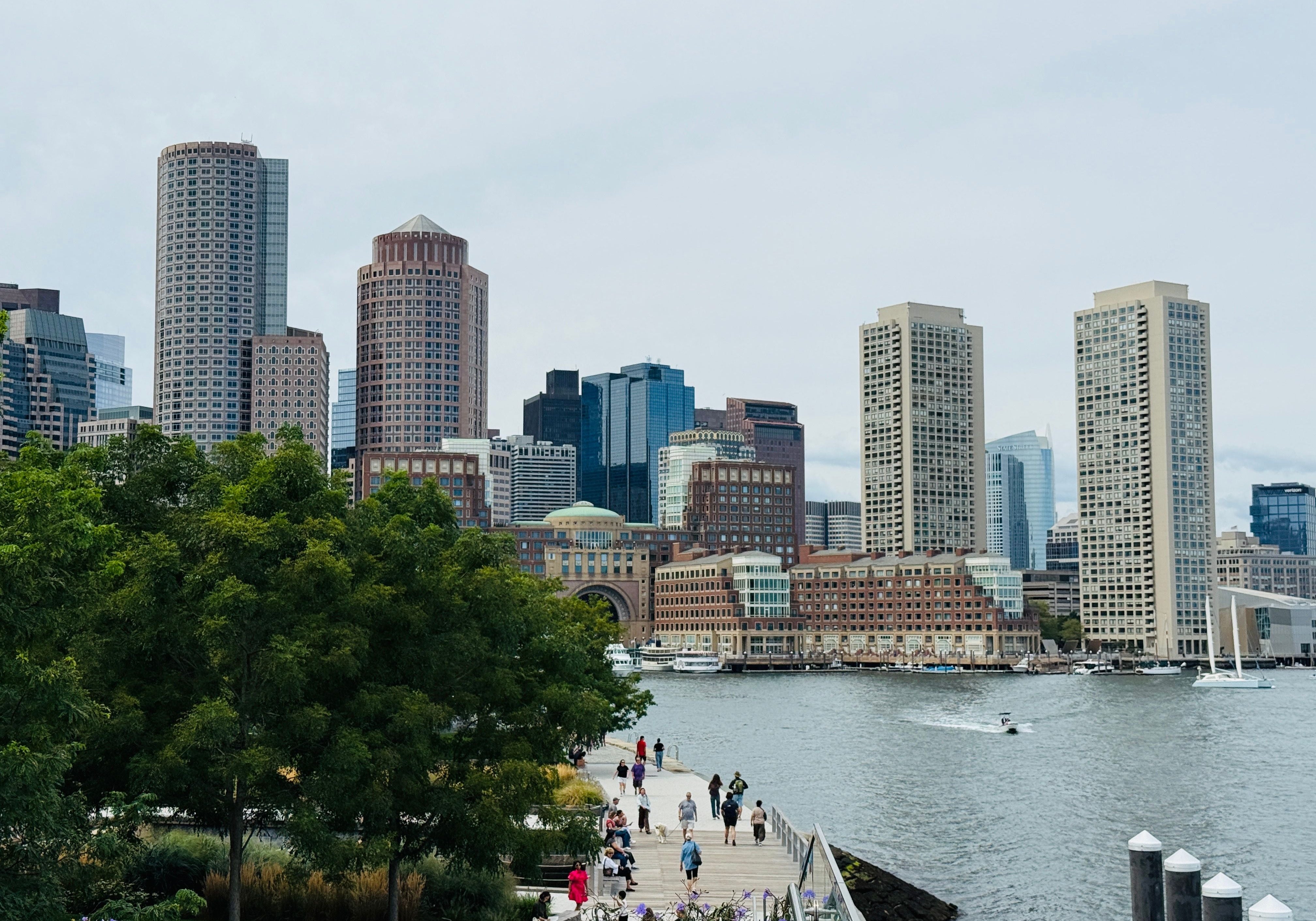 Boston Streetwear Guide 2026: Where to Shop, What to Wear, What's Changed