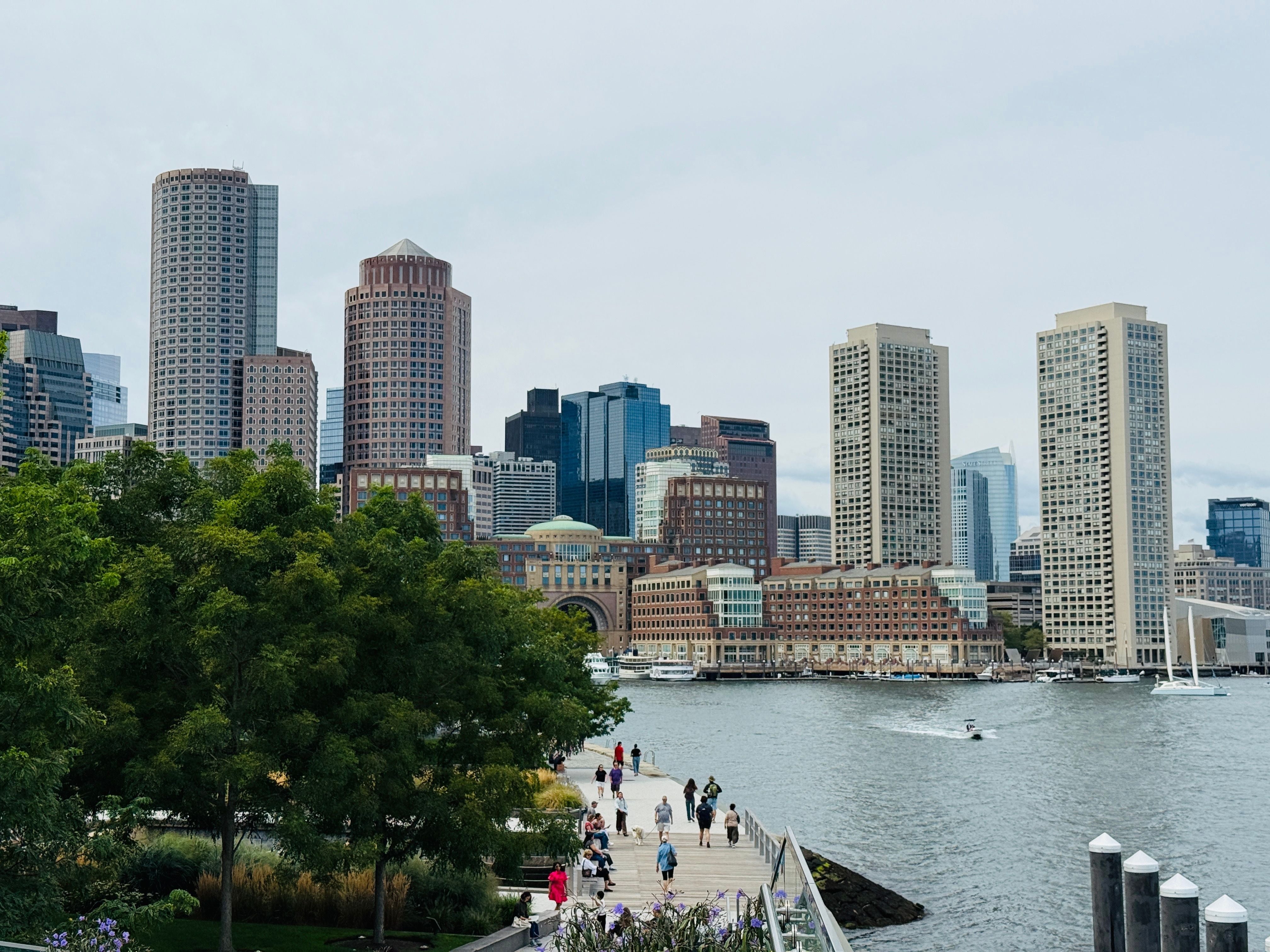 Boston Streetwear Guide 2026: Where to Shop, What to Wear, What's Changed