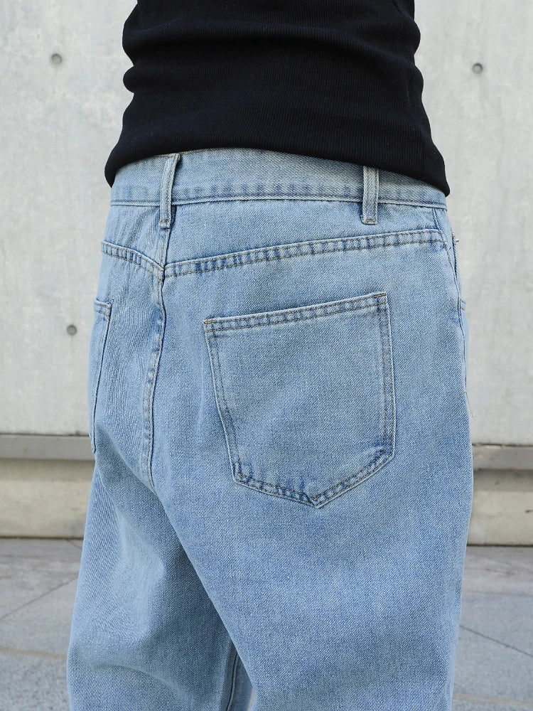 Baggy wide-leg jeans on model, front