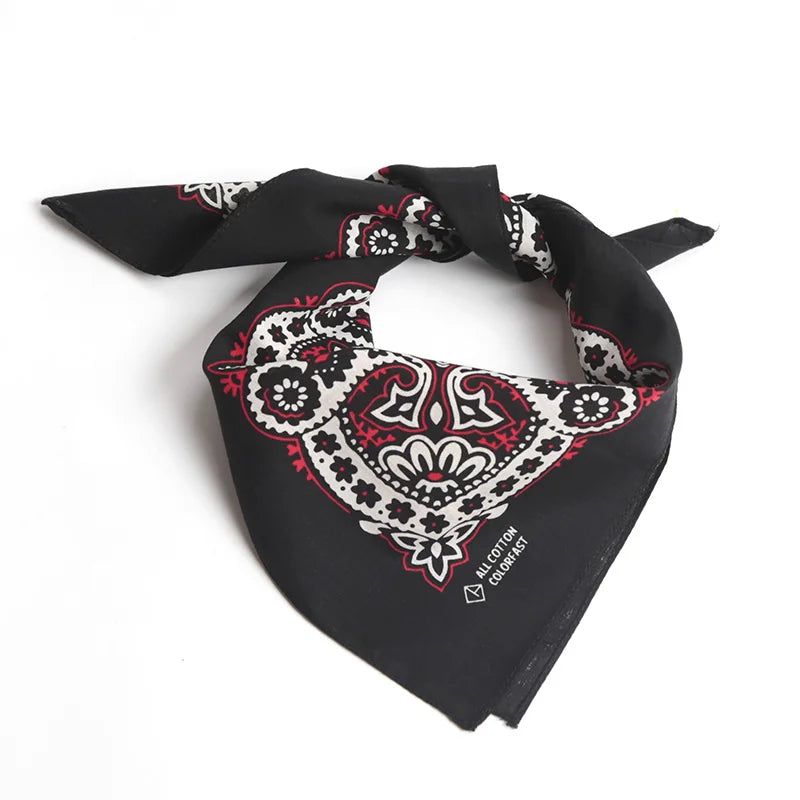 Black Red Detail shot of paisley bandana on model