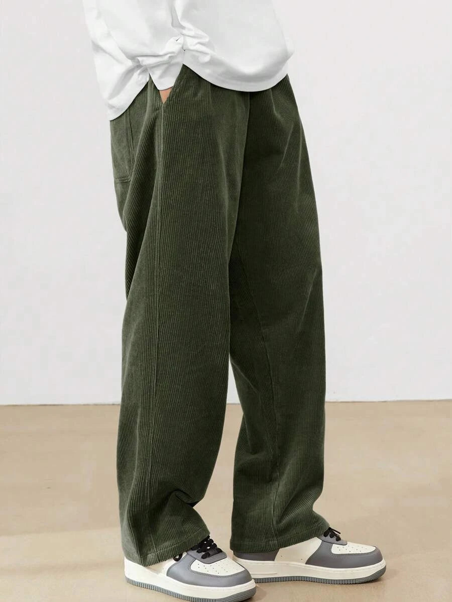 Image Color 5 Corduroy straight-leg pants, lifestyle shot