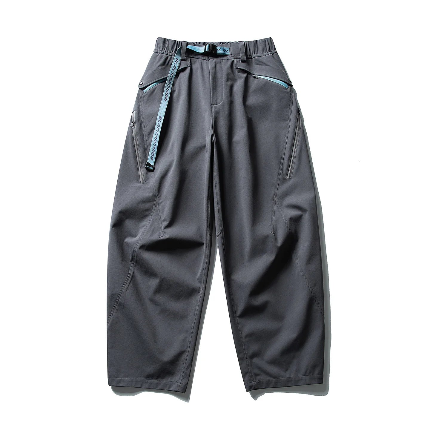 Lk88018 Deep Gray Parachute cargo pants worn, back view